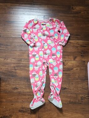 3/$15! Carter's Pink Cupcake Print 5t Kids One-Piece Pajamas